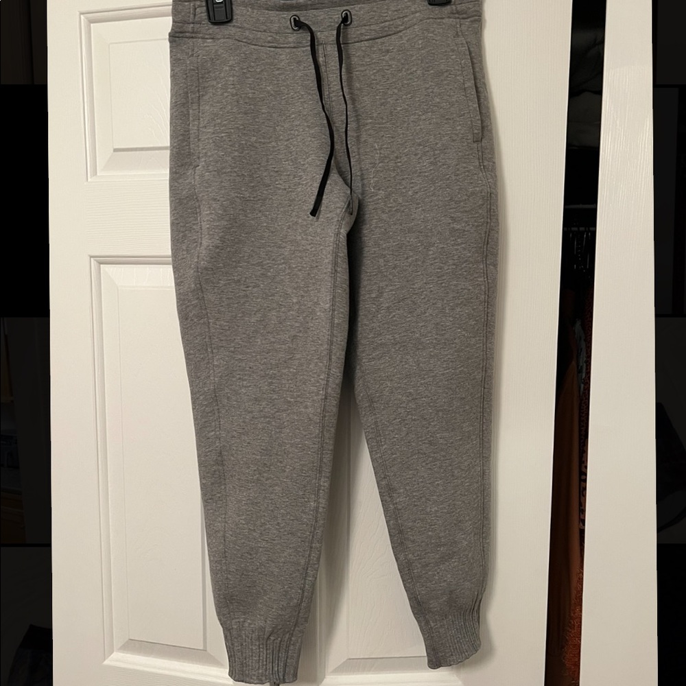Lululemon joggers